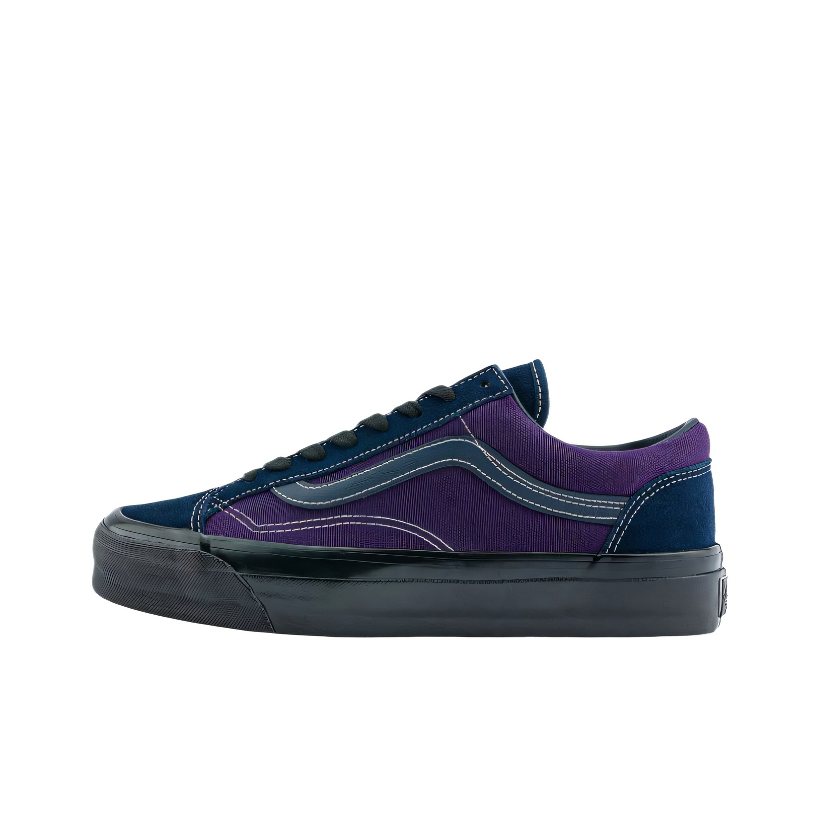 Vans Shoes Old Skool - حذاء فانز أولد سكول 36 للتزلج